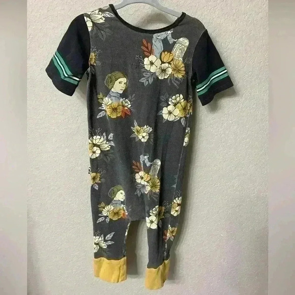 Rags to Raches Princess Leia Star Wars Romper - Picture 3 of 4